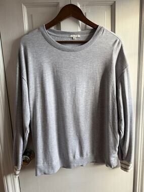 Z Supply Women’s Ellis French Terry Sweatshirt – Heather Grey – Small – EUC